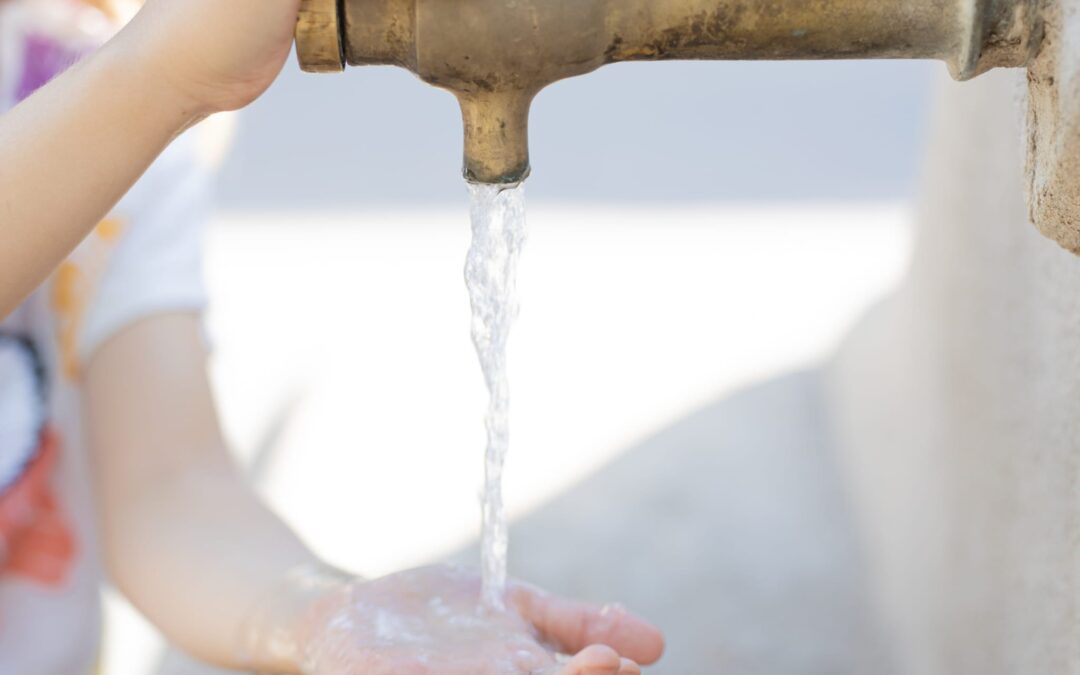 OAT Publica para el día Mundial del Agua un estudio sobre los hábitos de consumo del agua en los hogares de la ciudad
