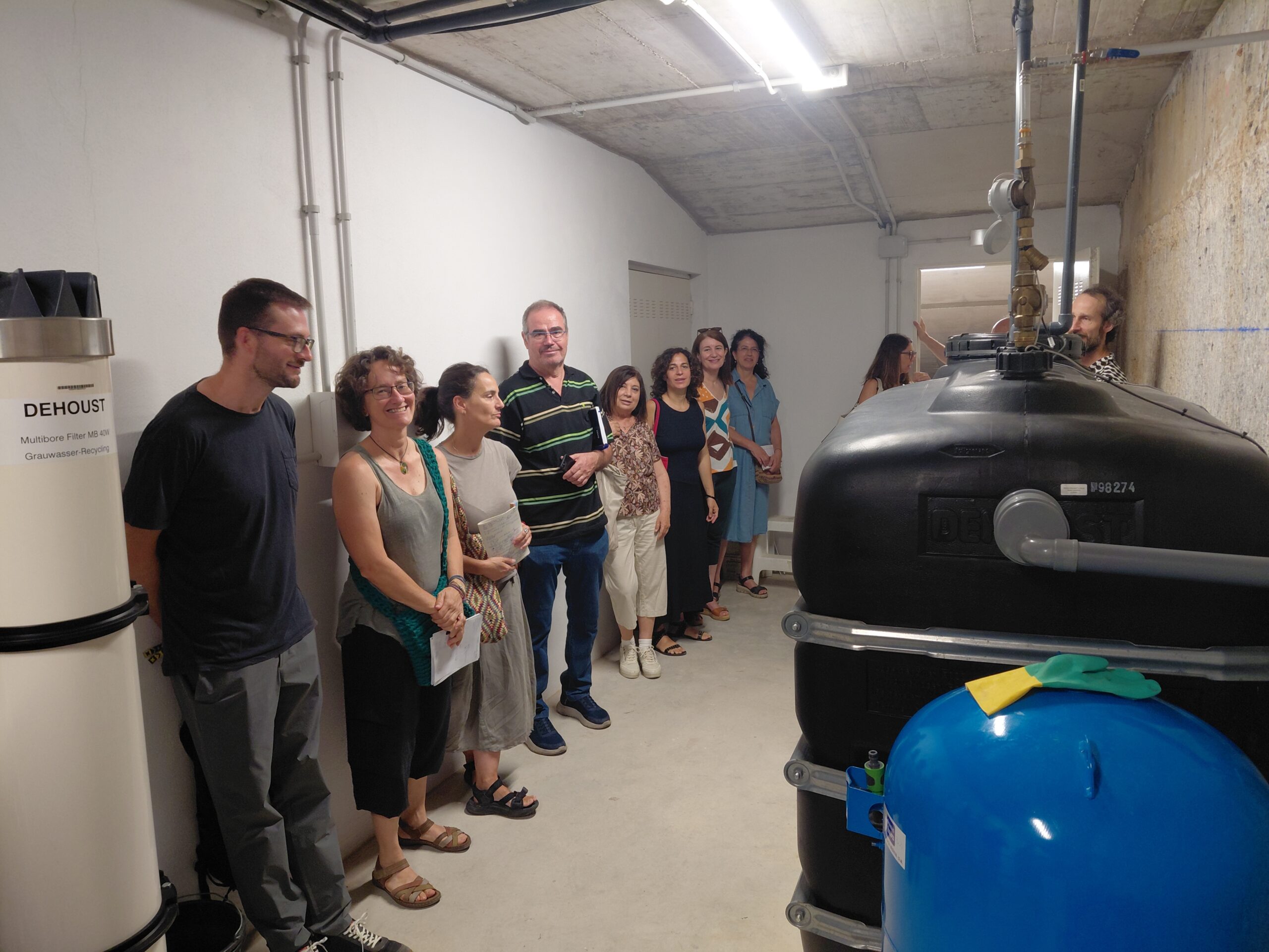Visita a instal·lacions de reutilització d’aigües grises de la Comissió d’Estudi